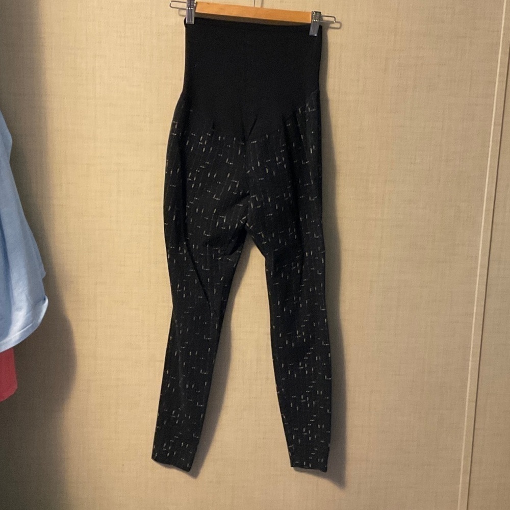 Old Navy Black Star Print Joggers